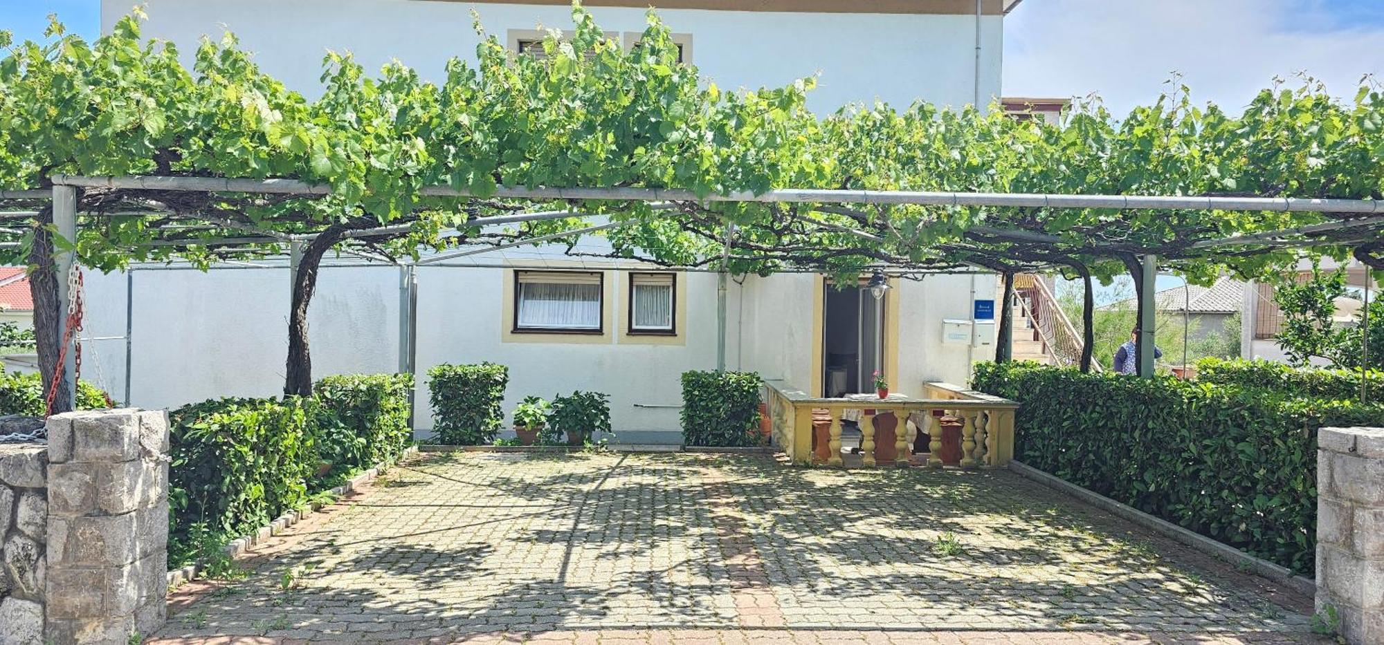 Apartments Rudolf Krk Town Extérieur photo