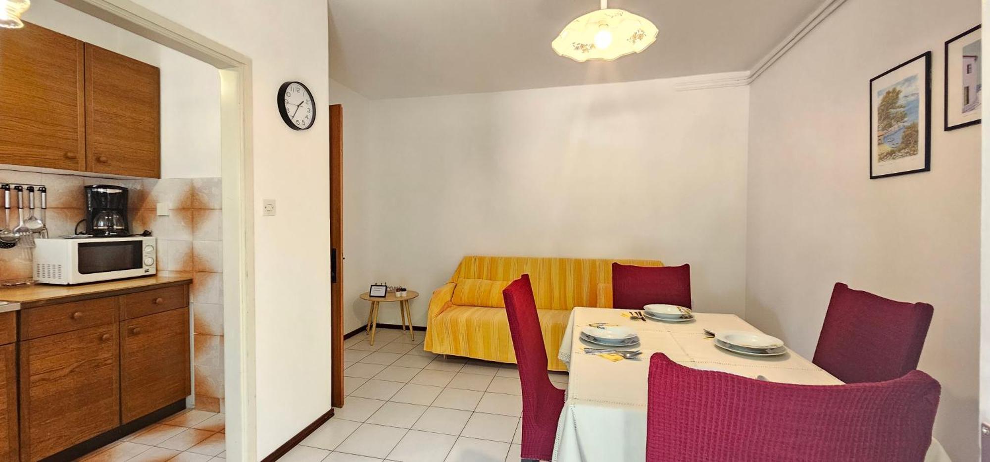 Apartments Rudolf Krk Town Extérieur photo
